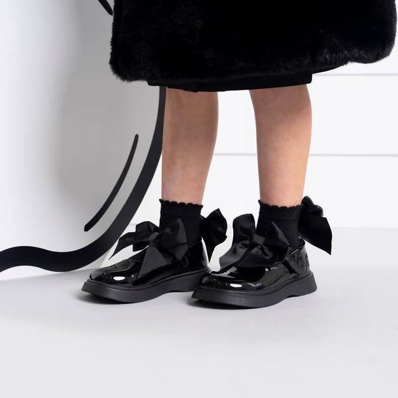 Lyra Shoes Black